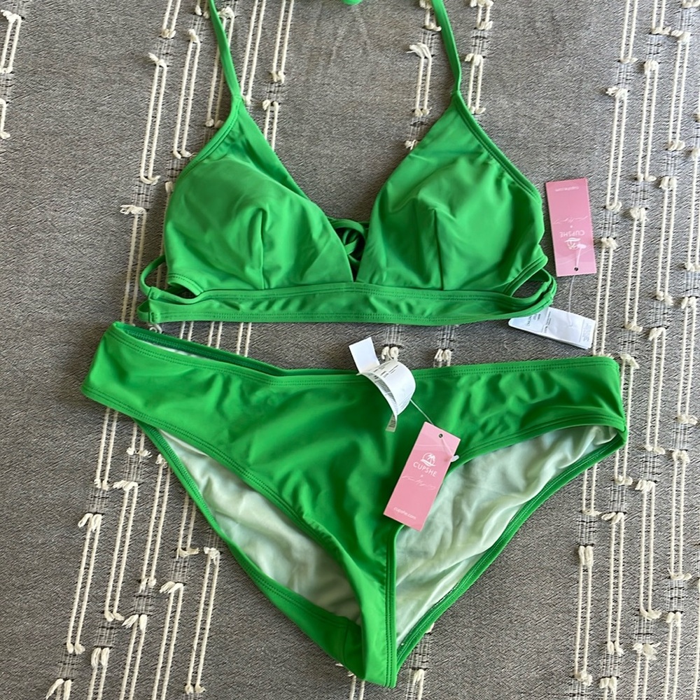 NWT Green CUPSHE Bikini